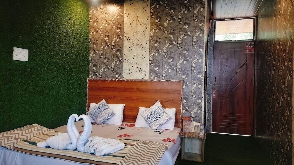 Фото Hotel Nirbana Heights