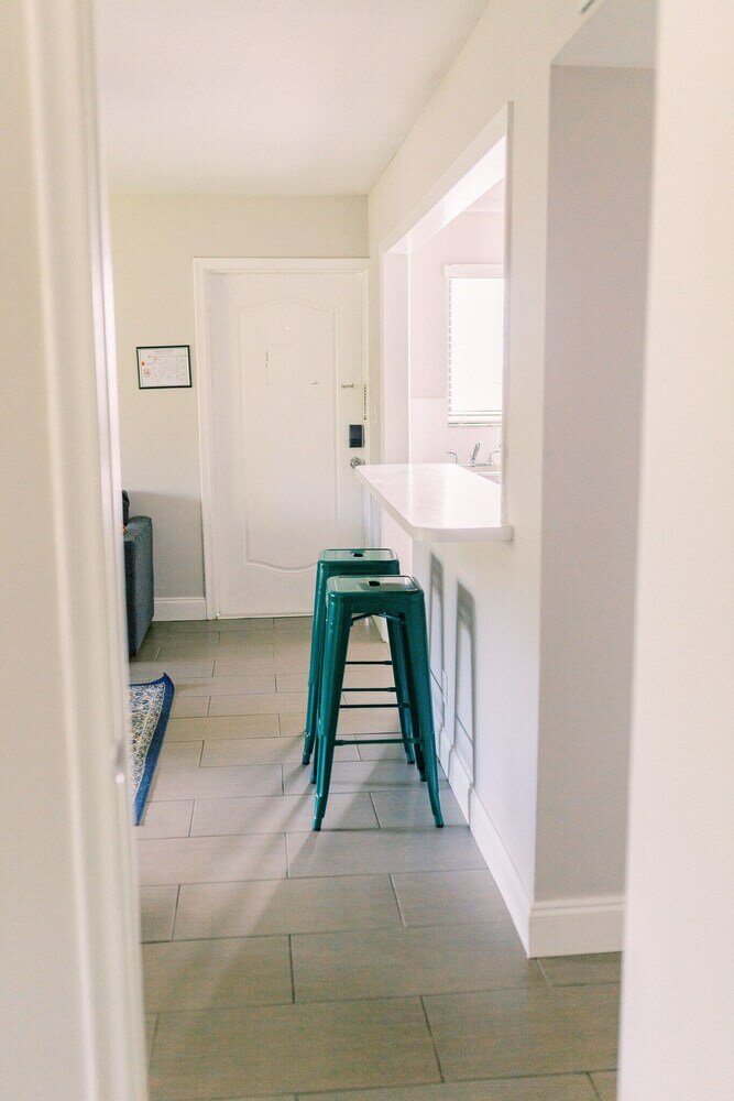 Фото Bayview Apartments by Lowkl