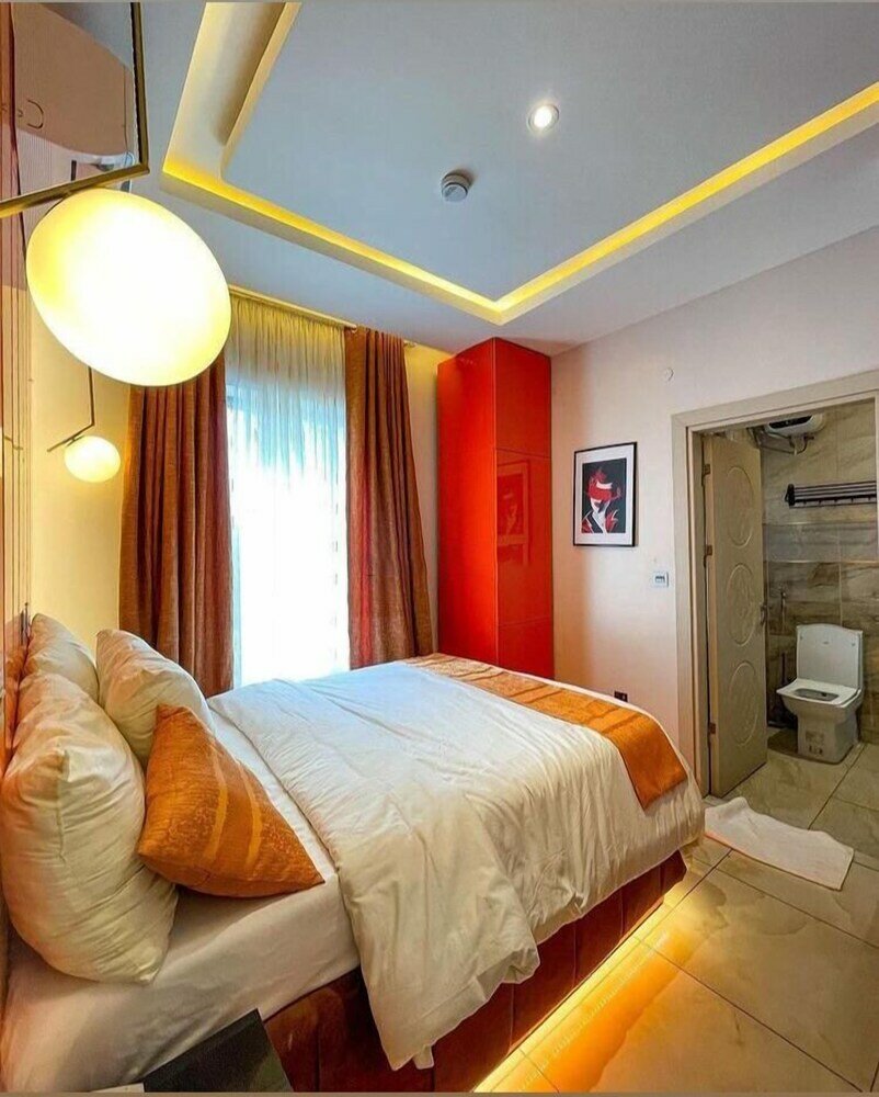 Фото Mt Deluxe Hotel Asaba