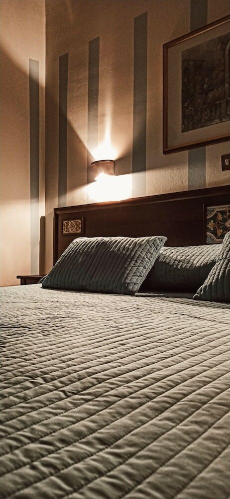 Фото Hotel Plaza Caltanissetta