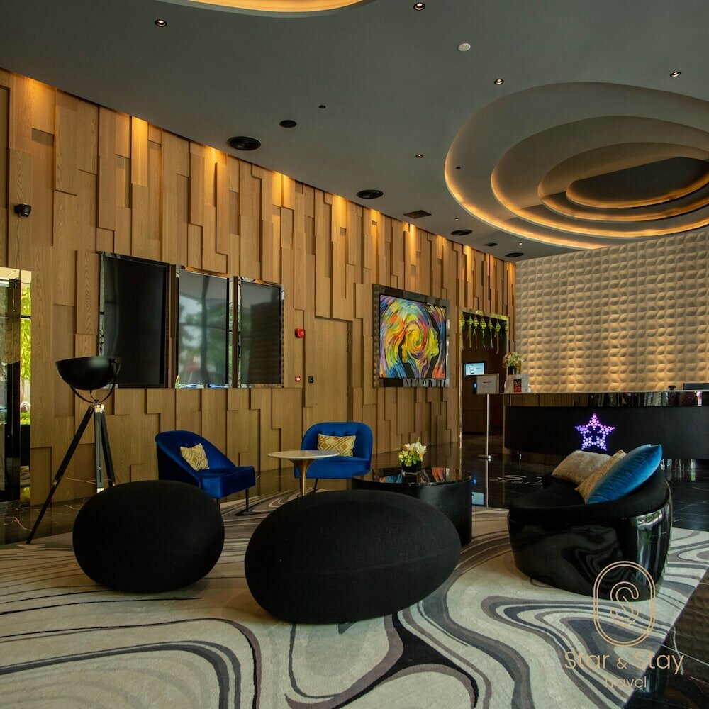 Фото Star Residence by Axquisite Suites