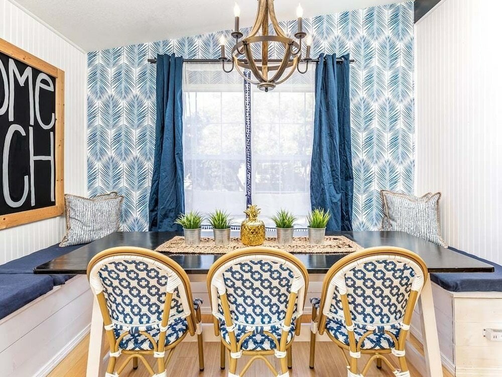 Фото Laurel Reef