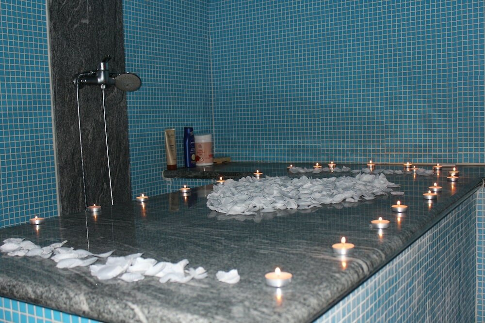 Фото Tirana International Hotel