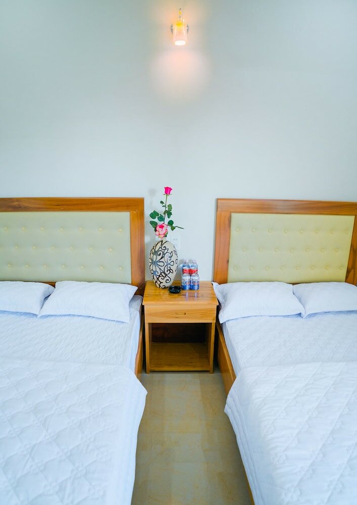 Фото Hong Ha Hotel