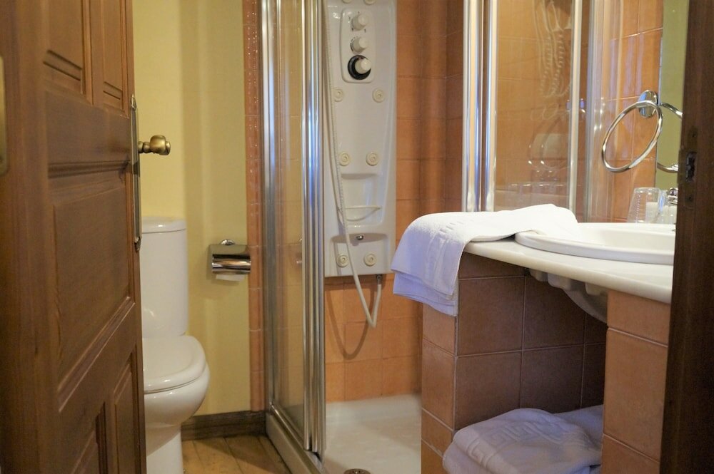 Фото Hotel Rural Palacio Fernández Heres