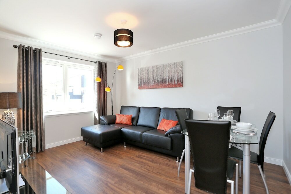 Фото Stylish two Bedroom Apartment in Inverurie, Scotland