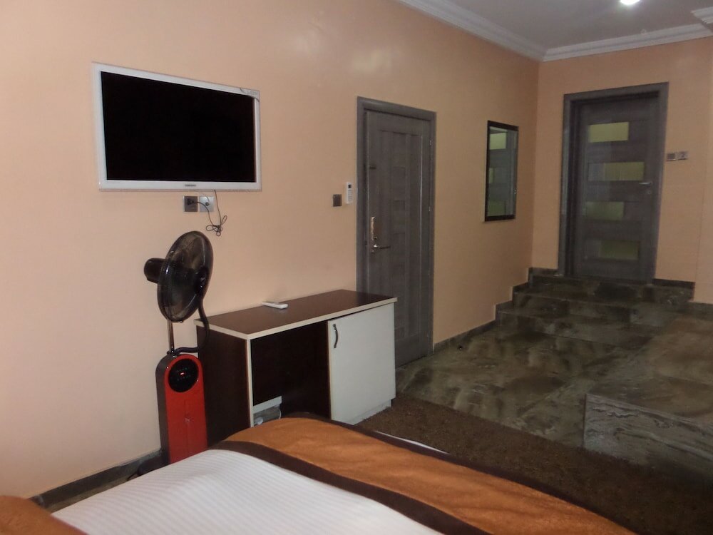 Фото Islanders lounge limited