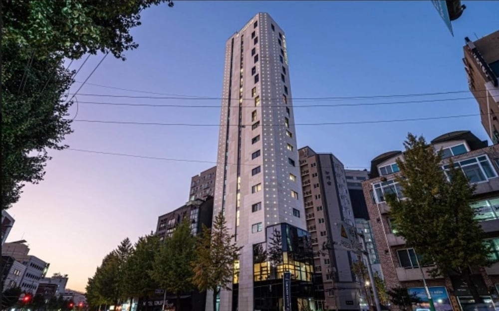 Фото Bulgwang Forestar Hotel