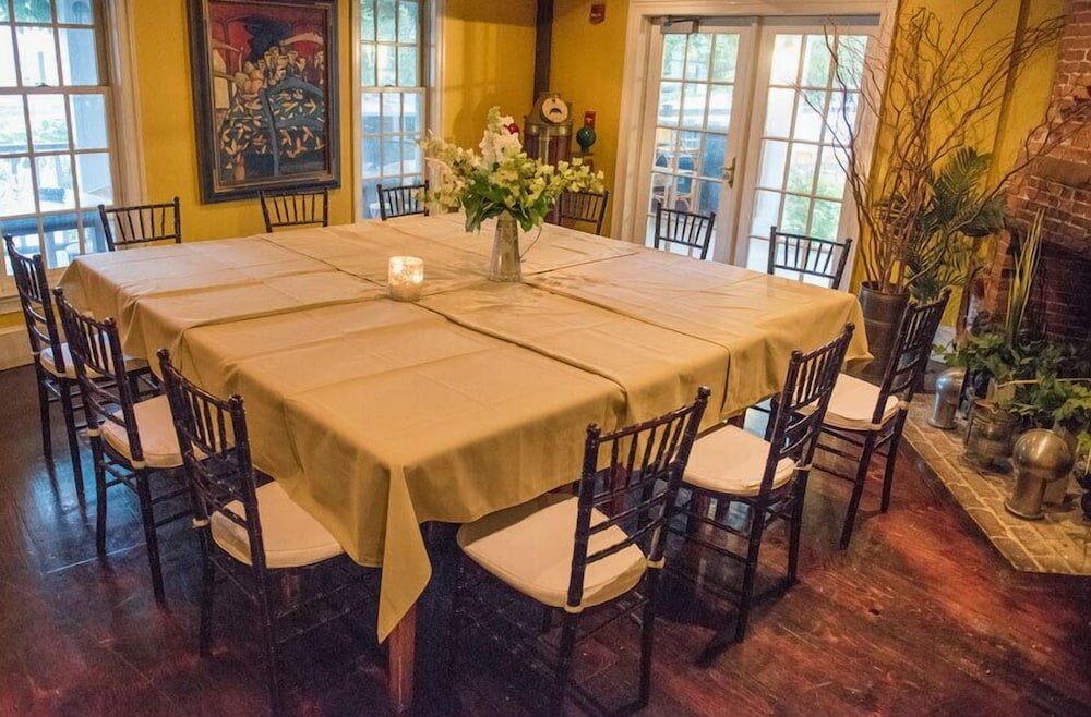 Фото The Red Lion Inn Resort 1704