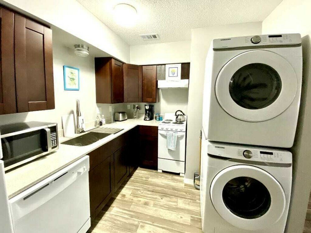 Фото 1 Bed Apartment next to Sw Integris near Downtown