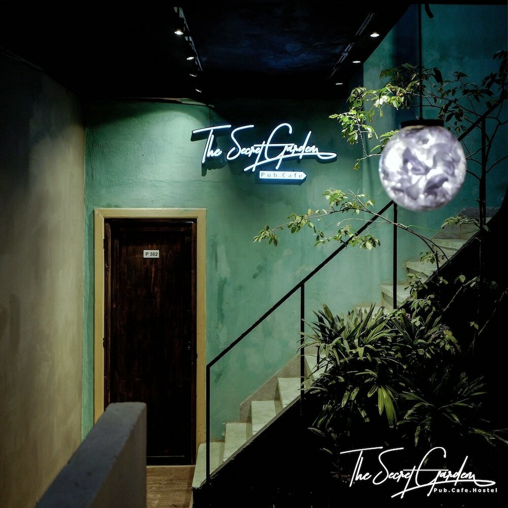 Фото The Secret Garden - Hostel
