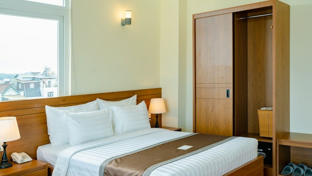 Фото BomBo Dalat Hotel