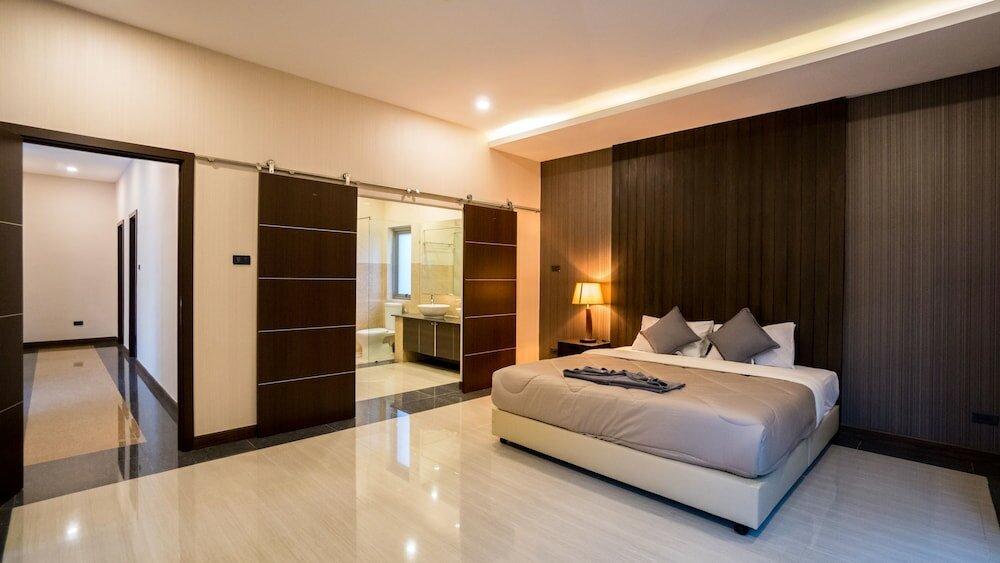 Фото Villa Navin Premier Pool Villa