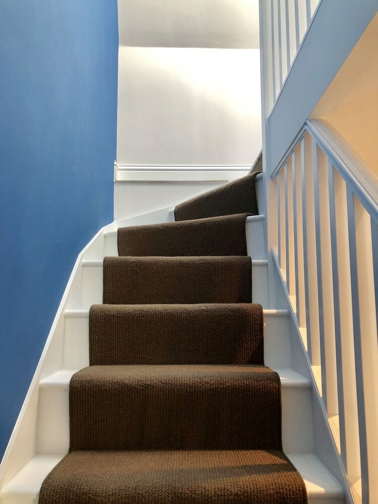 Фото Stylish Maisonette and studio in Victoria