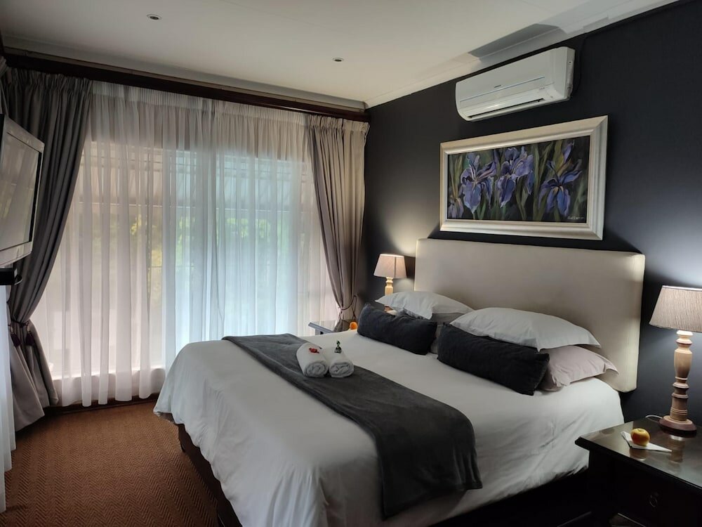 Фото Hillton Manor Guest House