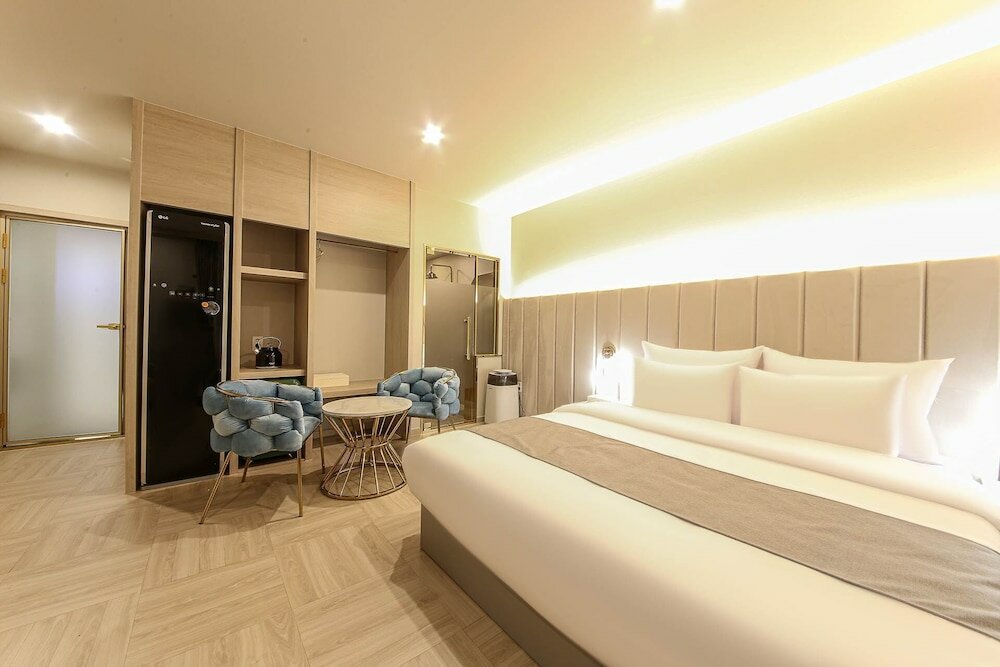 Фото Denbasta Premium Hotel Bumil