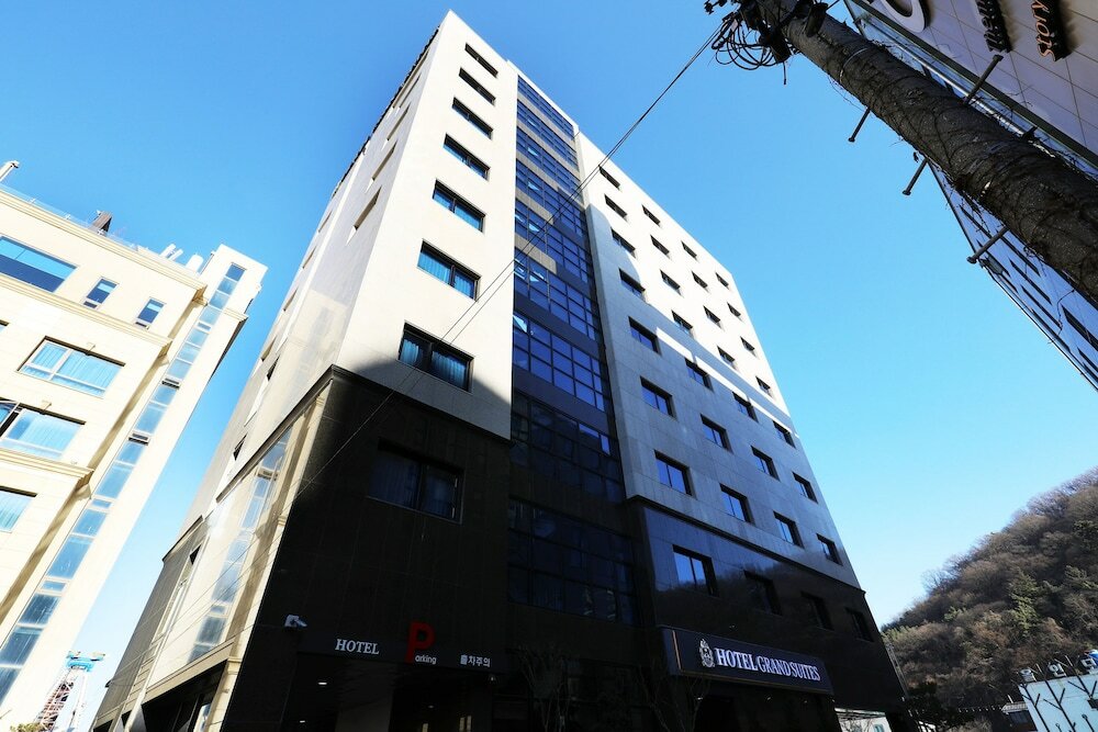 Фото Hotel Grand Suite