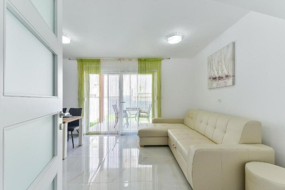 Фото Cascade villas with private garden and jacuzzi