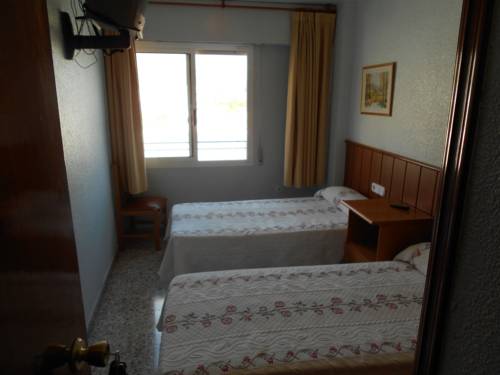 Фото Hostal El Palmeral