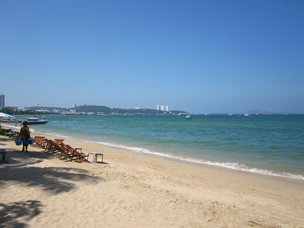 Фото Viewbor Villa - Pattaya Holiday House Walking Street