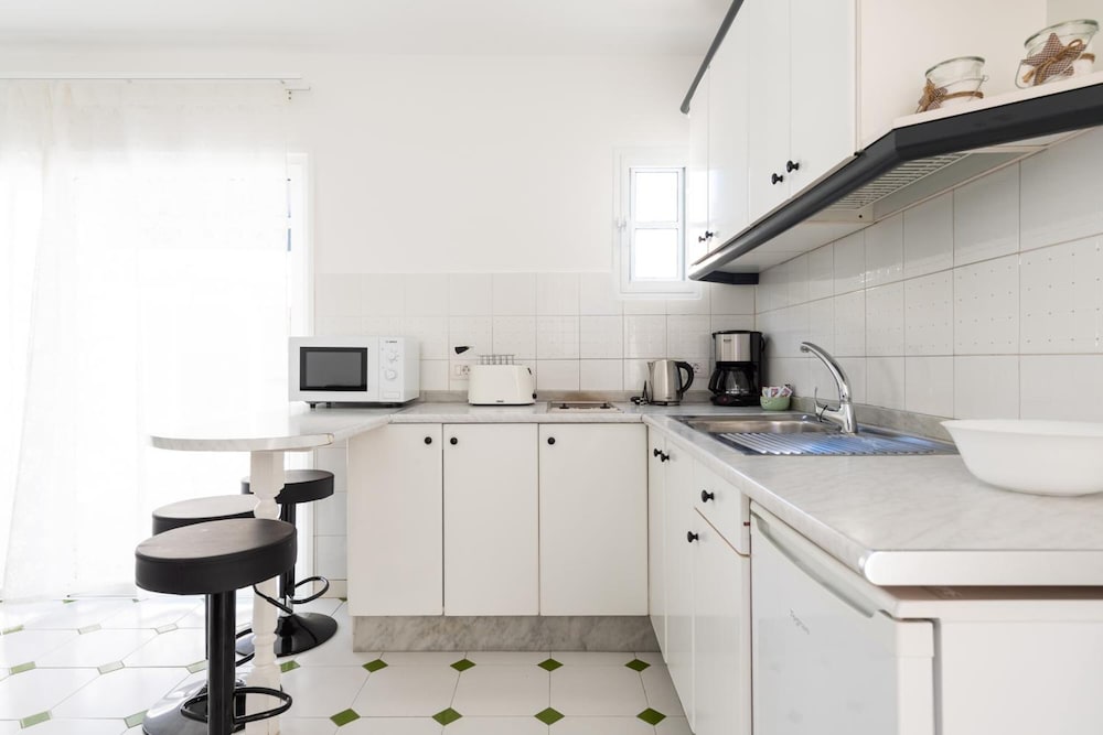 Фото Vista Bella Bungalows - Adults Only