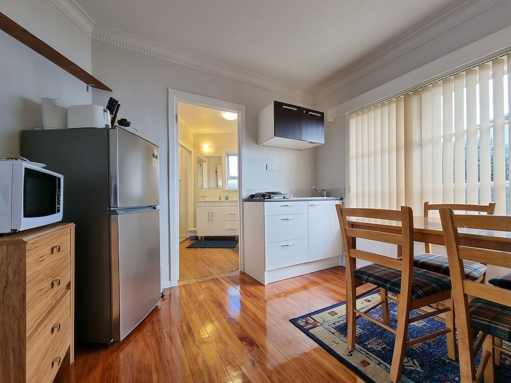 Фото Cosy Unit by Airport - Heat Pump - Wifi