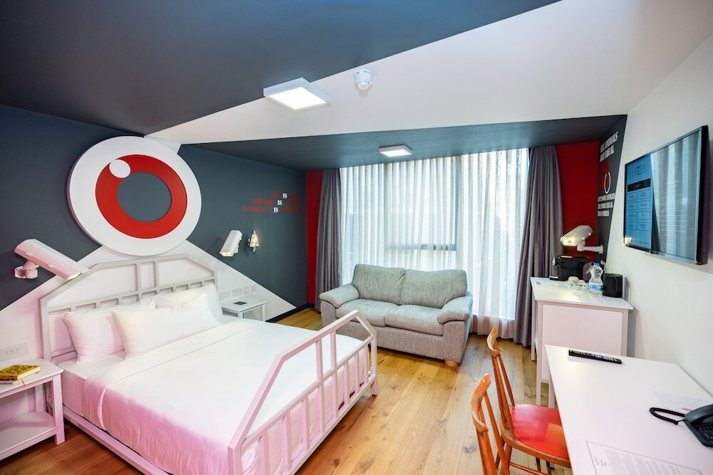 Фото Limehouse Library Hotel