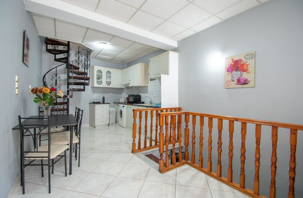 Фото Home Away Junior Suite