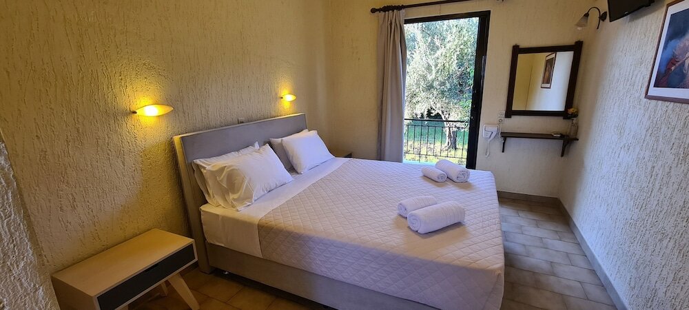 Фото Doras Zante Studios & Apartments