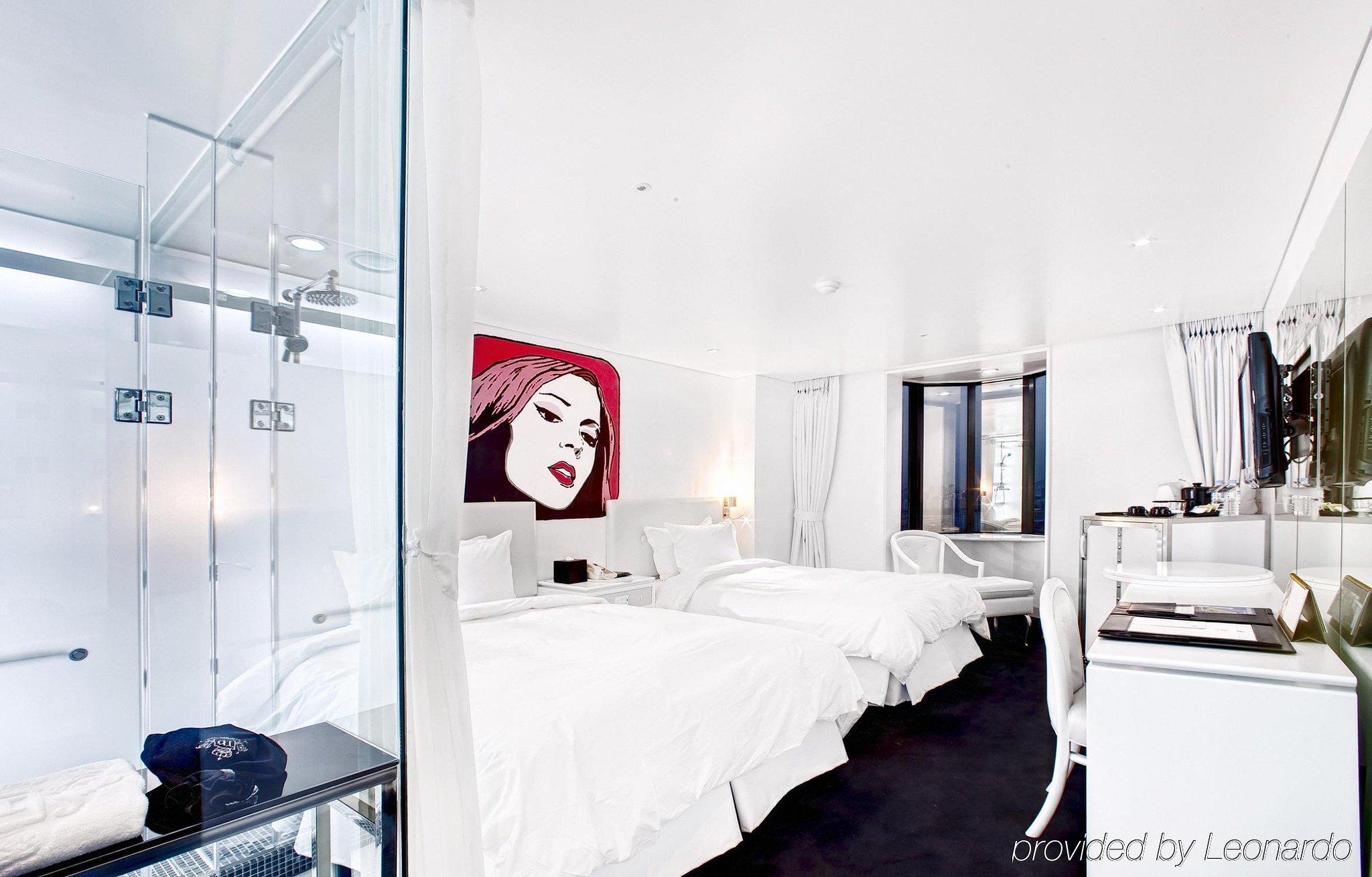 Фото Imperial Palace