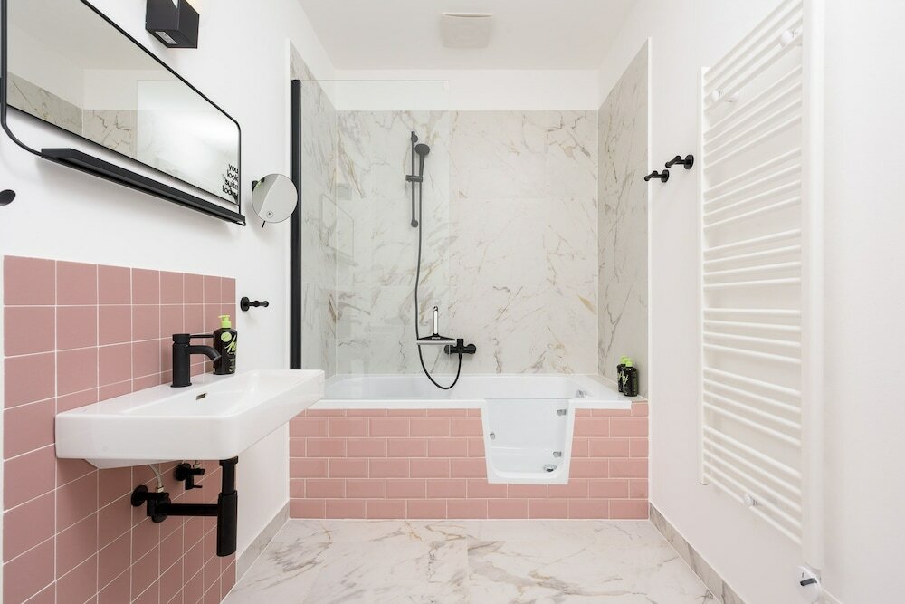 Фото Limehome Vienna Karajangasse