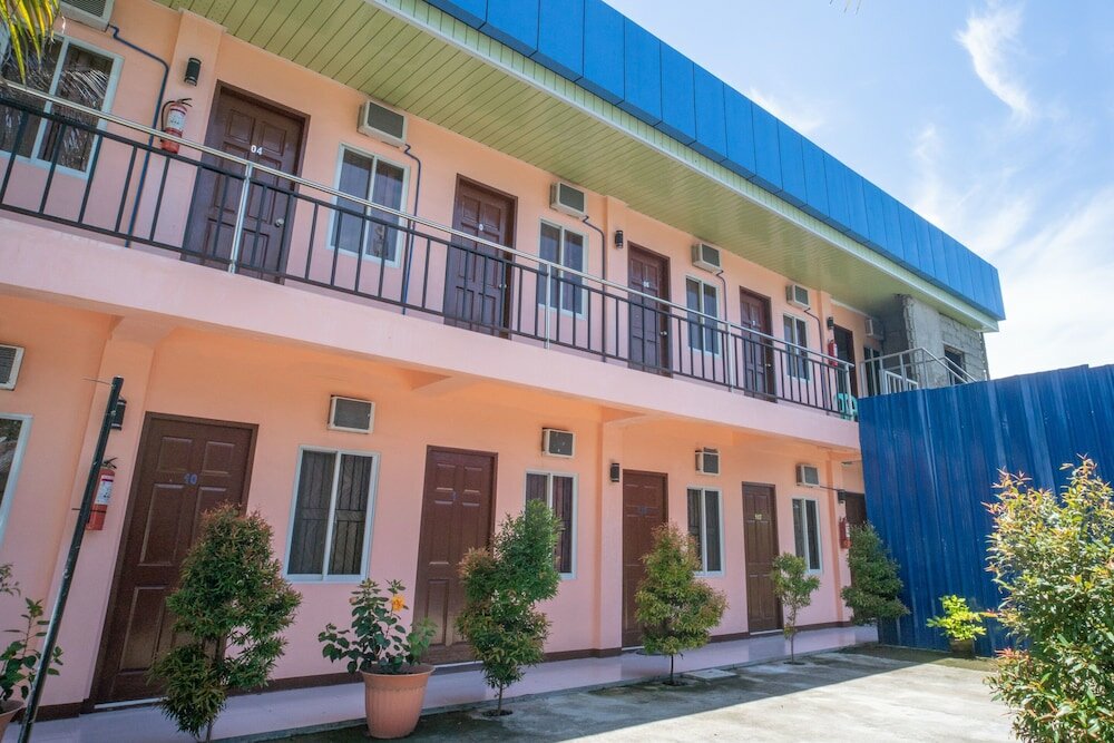 Фото Oyo 615 Cvp Hotel