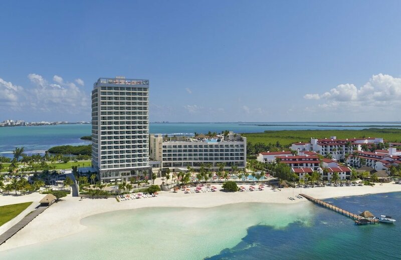 Гостиница Breathless Cancun Soul Resort & SPA - Adults Only - All Inclusive в Канкуне