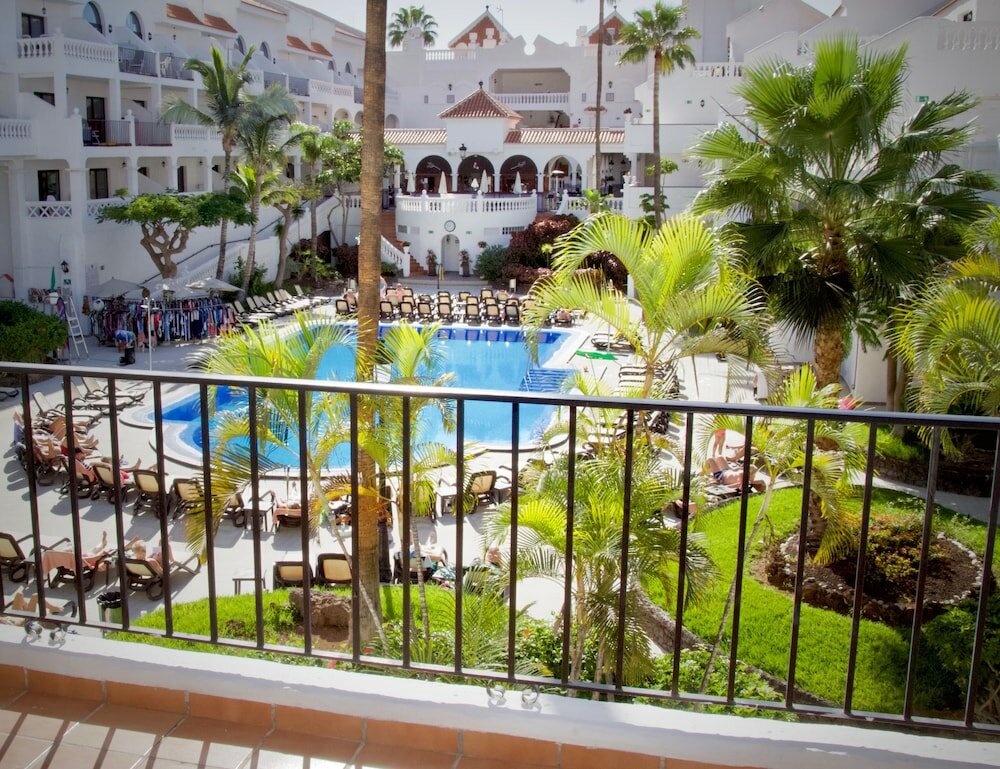 Фото Apartamentos Beverly Hills Heights - Excel Hotels & Resorts