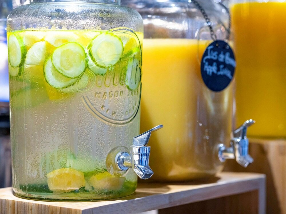 Фото Novotel La Rochelle Centre