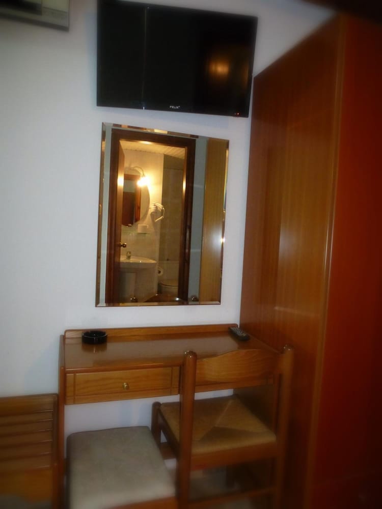 Фото Samaria Pension & Restaurant