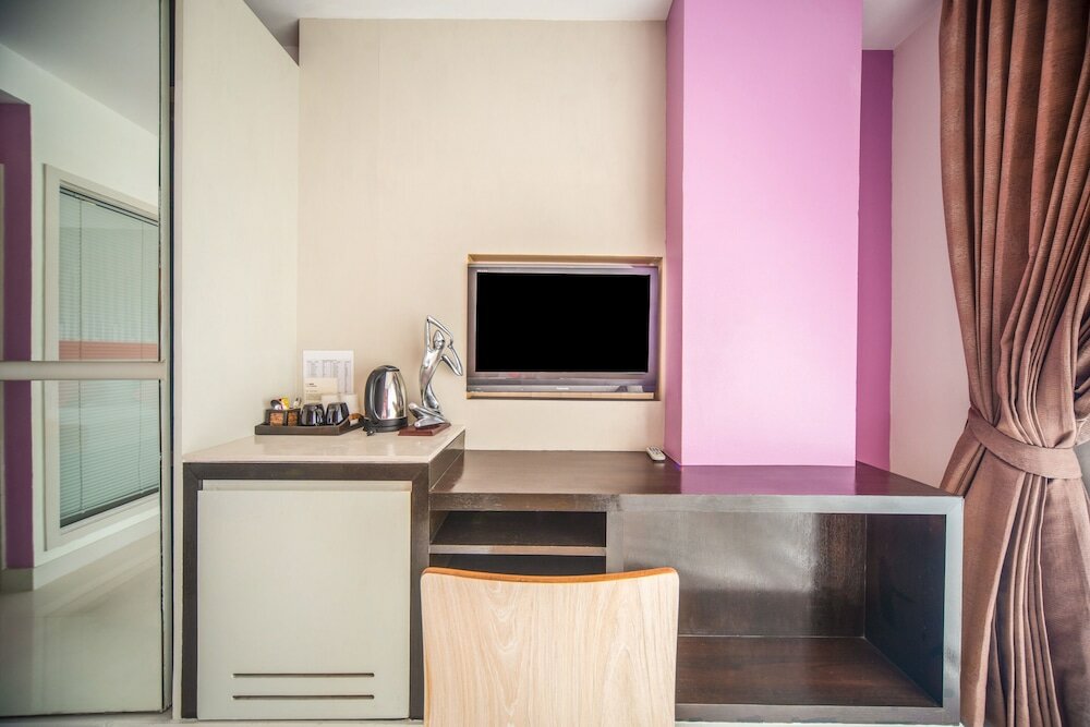 Фото I Dee Hotel Patong