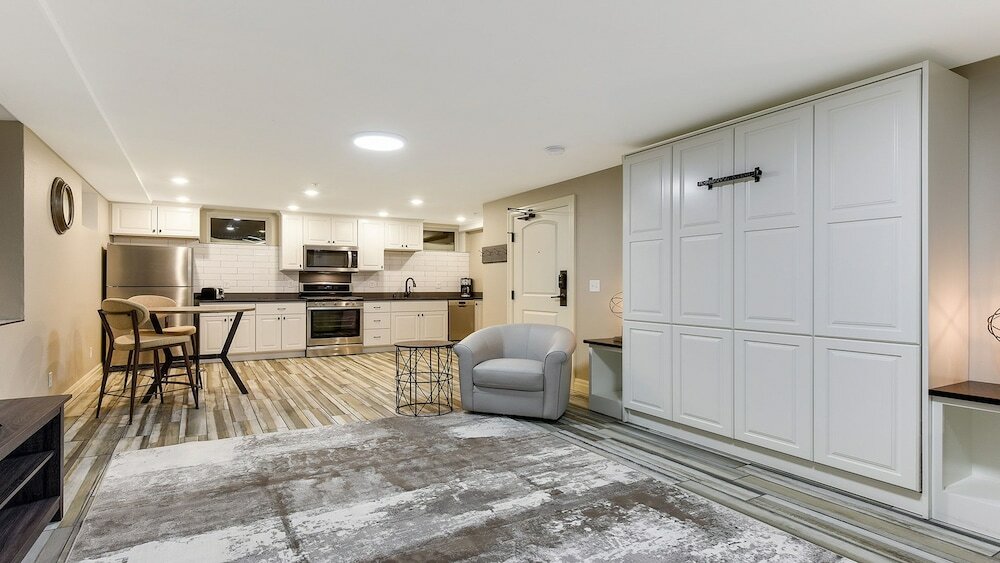 Фото Stay Chateau Suite 6