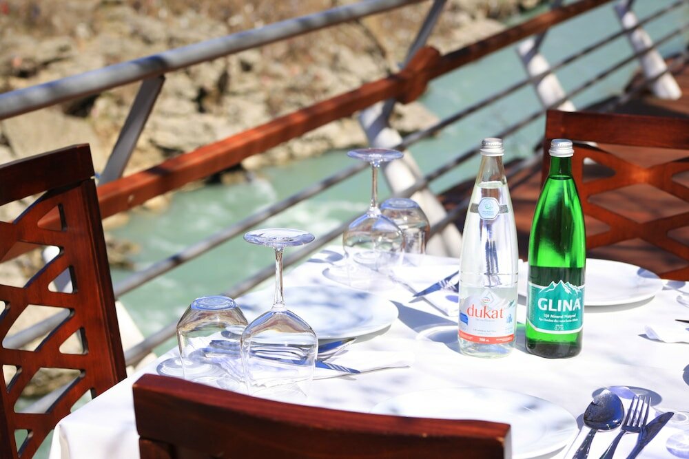 Фото Hotel Gryka e Kelcyres