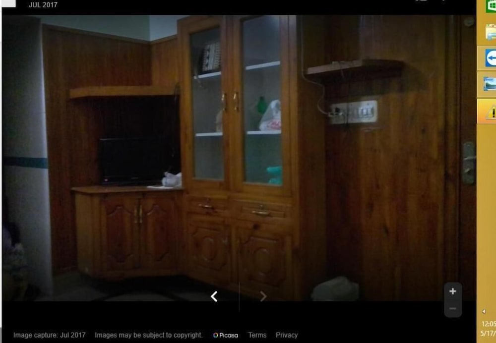 Фото Pak Palace Guest House Abbottabad