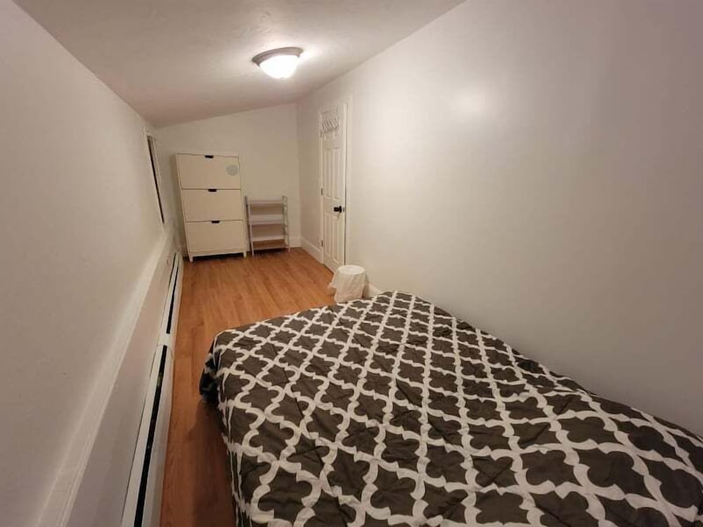 Фото 182 Heath st