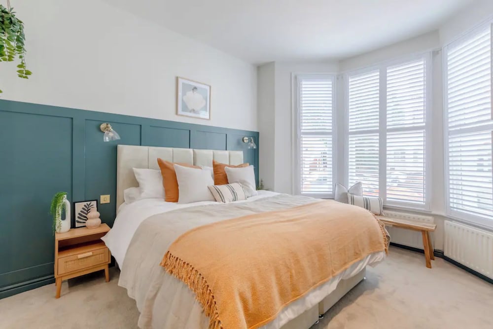 Фото Contemporary Elegance - 2bd Flat, Clapham!