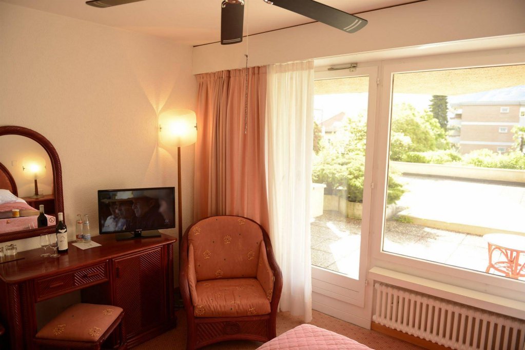 Фото Hotel Sasso Boretto