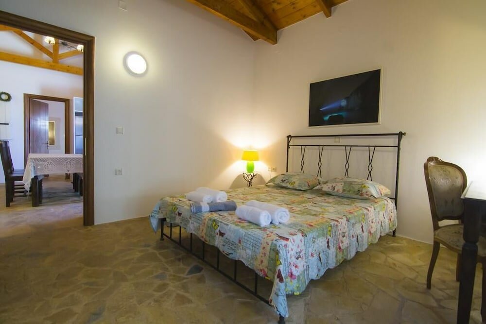 Фото Su La Strata house by CorfuEscapes