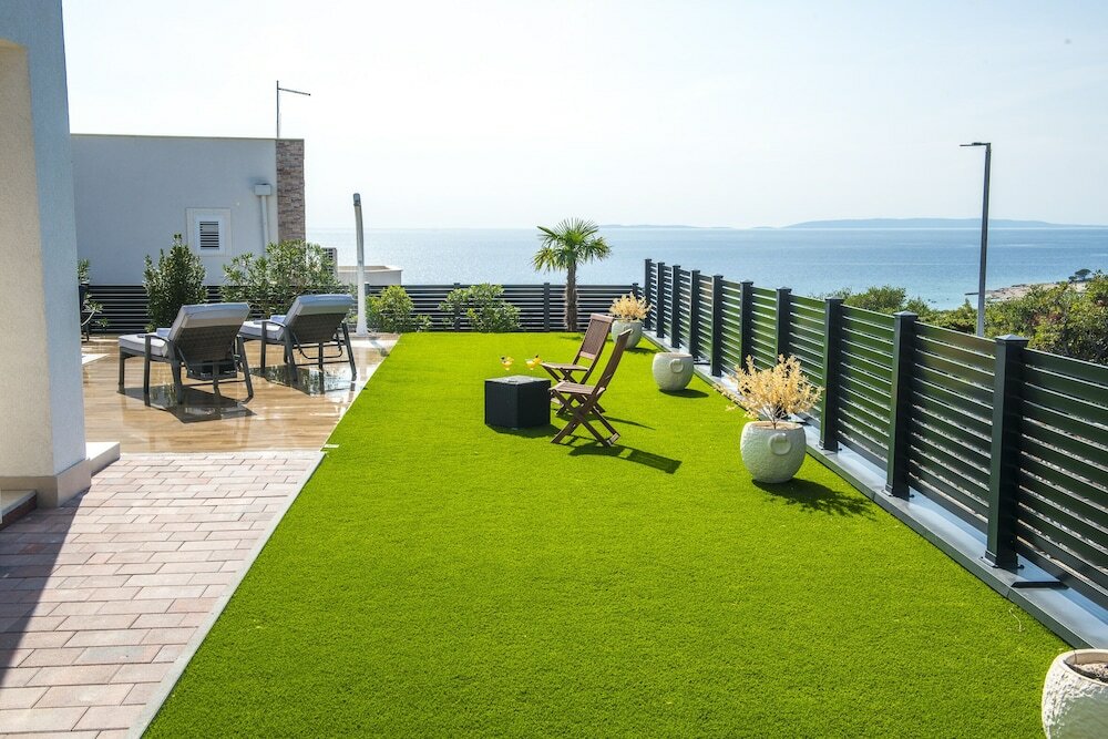 Фото Luxury Villa Horizon with Private Pool