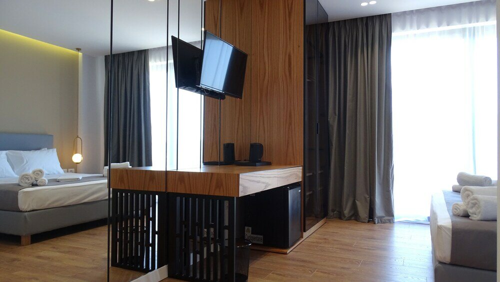 Фото Valmar Hotel