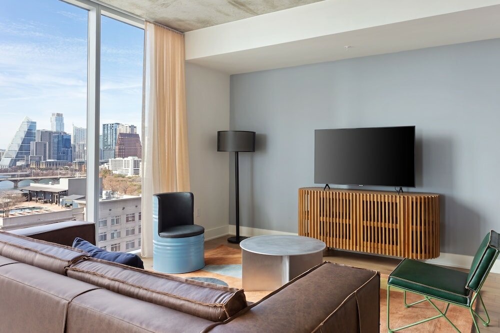 Фото City Limits by AvantStay