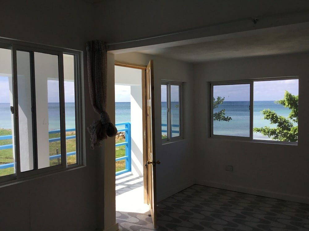 Фото Stoner's Beach Resort