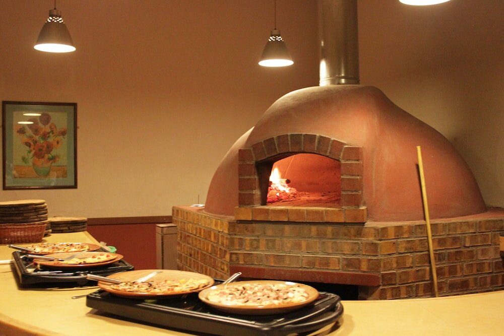 Фото Crystal Springs Mountain Lodge