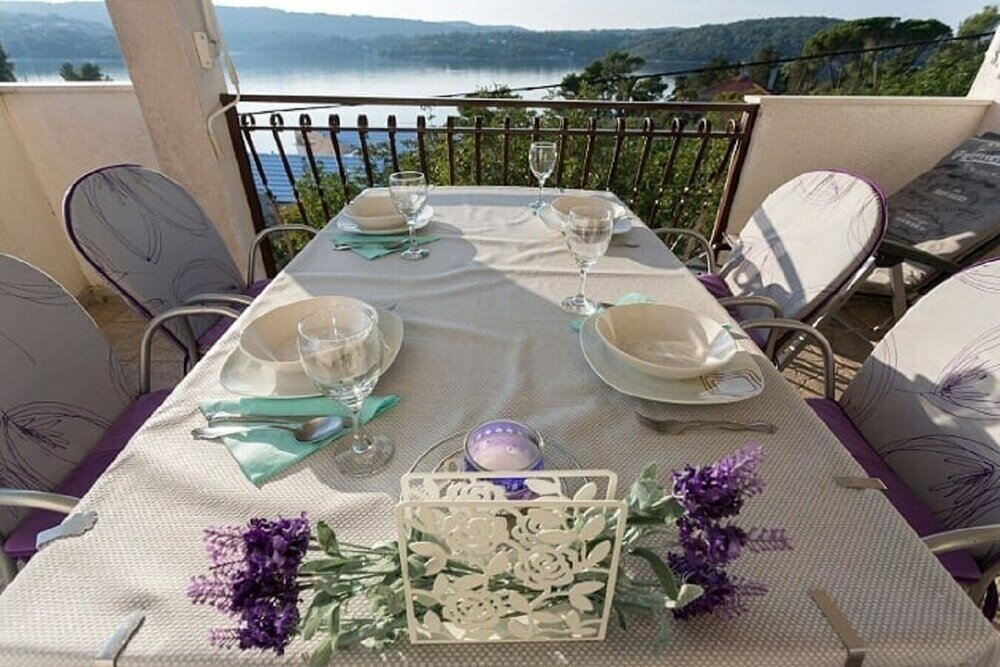 Фото Petra - 50 m From Pebble Beach - A1-gornji